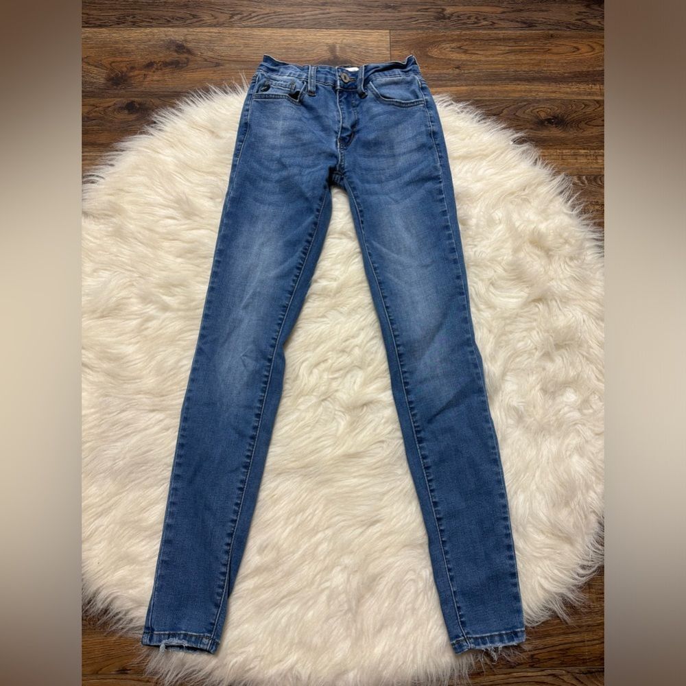 KanCan Skinny Stretchy Jeans Medium Wash size 25 - Picture 2 of 7